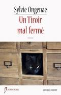 Un Tiroir mal fermé