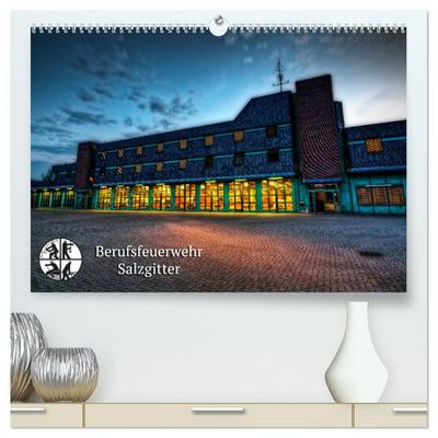 Berufsfeuerwehr Salzgitter (hochwertiger Premium Wandkalender 2024 DIN A2 quer), Kunstdruck in Hochglanz