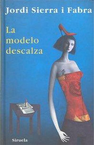 La modelo descalza