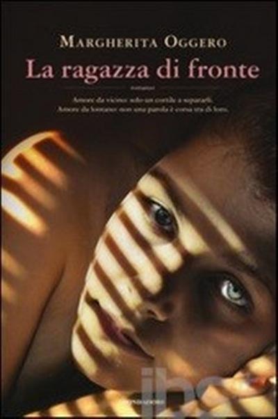 La ragazza di fronte