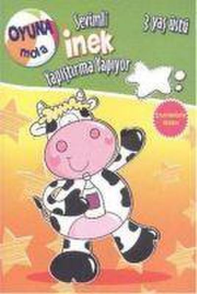 Sevimli Inek Yapistirma Yapiyor