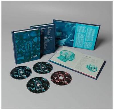 Holidays In Eden (Deluxe Edition)