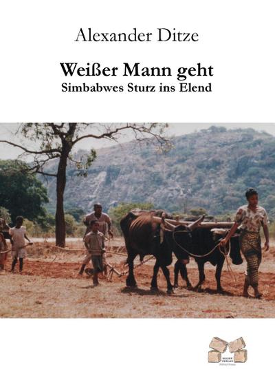 Weißer Mann geht