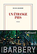 Un étrange pays