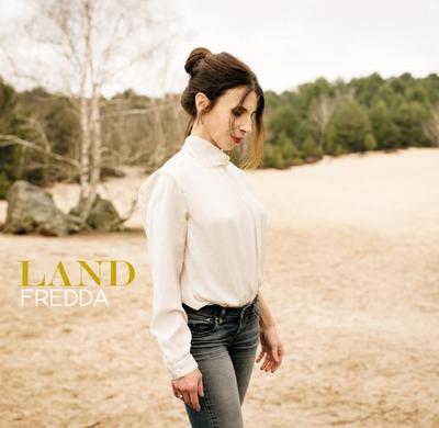 Land (+1 Bonus Track)