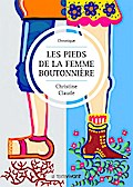 Les pieds de la femme boutonnière