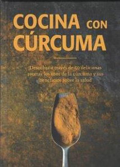 Cocina con cúrcuma
