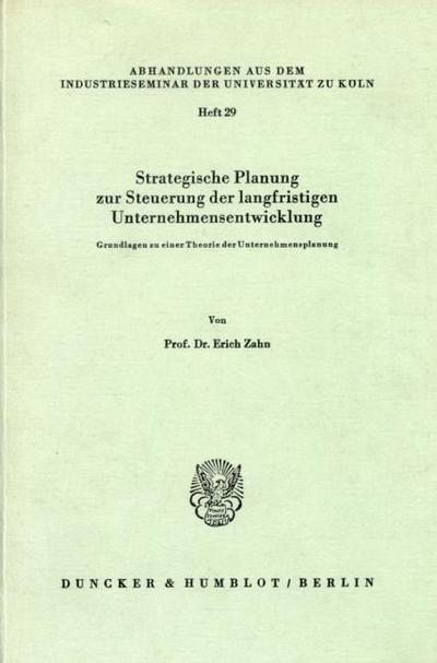 Strategische Planung zur Steuerung der langfristigen Unternehmensentwicklung.