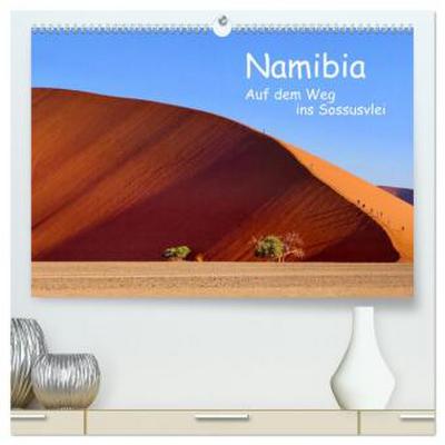 Namibia - Auf dem Weg ins Sossusvlei (hochwertiger Premium Wandkalender 2026 DIN A2 quer), Kunstdruck in Hochglanz