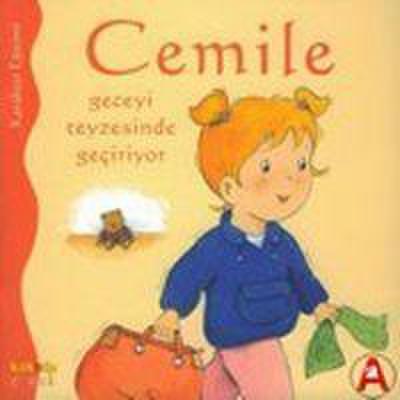 Cemile Geceyi Teyzesinde Geciriyor