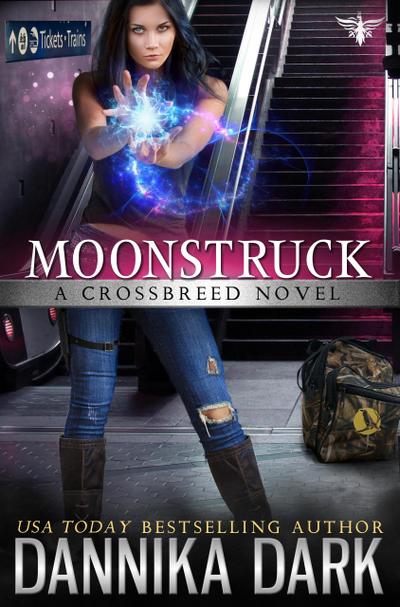 Moonstruck (Crossbreed Series, #7)