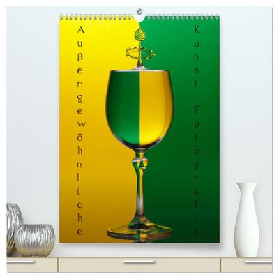 Außergewöhnliche Kunst - Wasser Tropfenfotografie (hochwertiger Premium Wandkalender 2025 DIN A2 hoch), Kunstdruck in Hochglanz