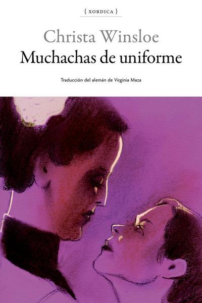 Muchachas de uniforme
