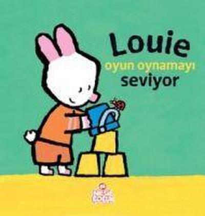 Louie Oyun Oynamayi Seviyor