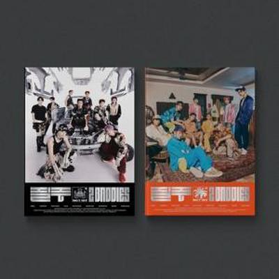 The 4th Album ’(2 Baddies)’ [Photobook Version]