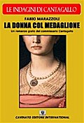La donna col medaglione