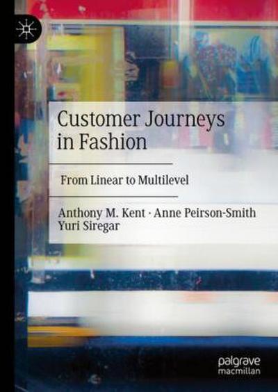 Customer Journeys in Fashion