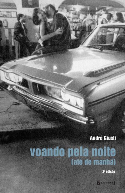 Voando pela noite