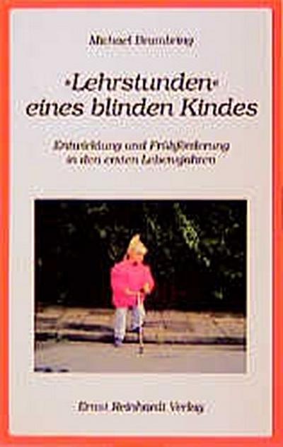 Lehrstunde eines blinden Kindes