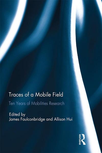 Traces of a Mobile Field