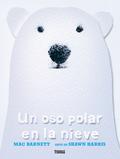 Un oso polar en la nieve