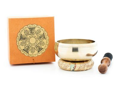Dhyani-Klangschale mit bedruckter Geschenkbox mit Zubehör: Originelle Dhyani-Klangschale (310g) mit passender Box.und Zubehör