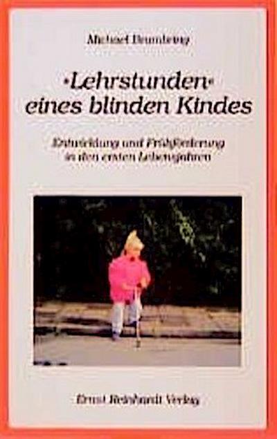 Lehrstunde eines blinden Kindes